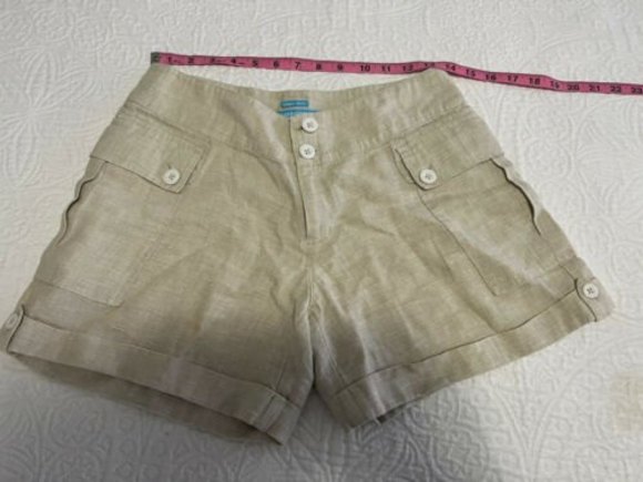 island company womens shorts - Picture 1 of 10